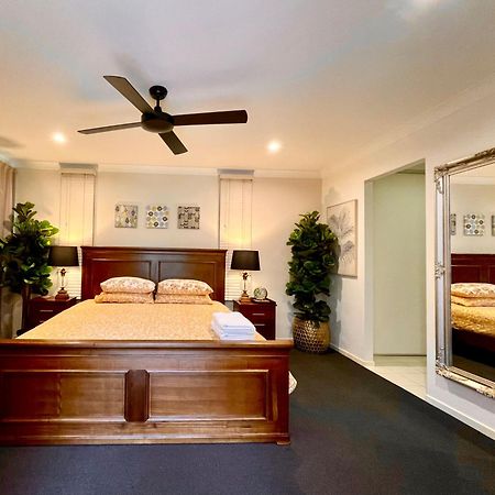 Spacious Hideaway Retreat, Brookfield, Brisbane Exteriör bild